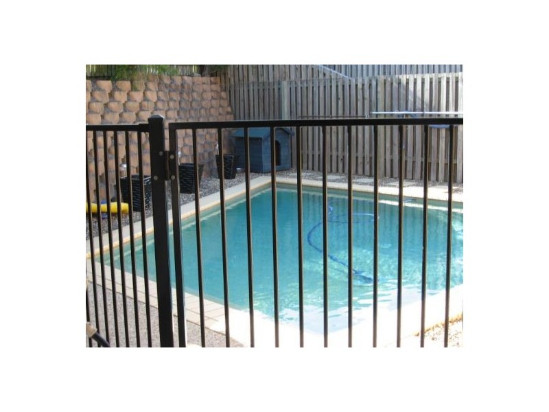 19 Olympic Drive, Sinnamon Park QLD 4073