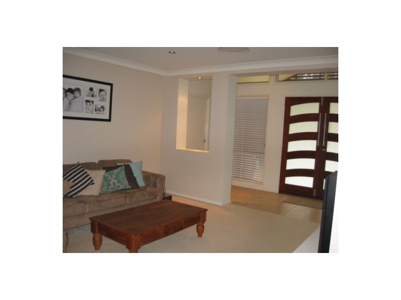 6  Jacksonia Drive, Sinnamon Park QLD 4073