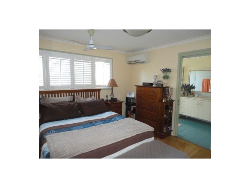 25 Tigris Street, Riverhills QLD 4074