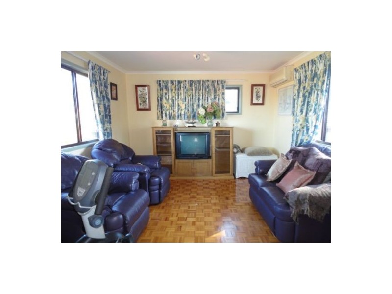 25 Tigris Street, Riverhills QLD 4074