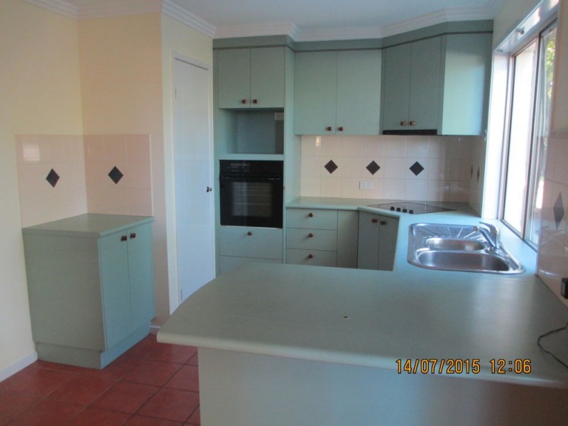 Mount Ommaney QLD 4074