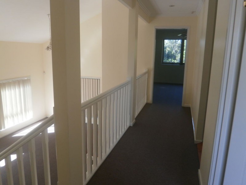 Mount Ommaney QLD 4074