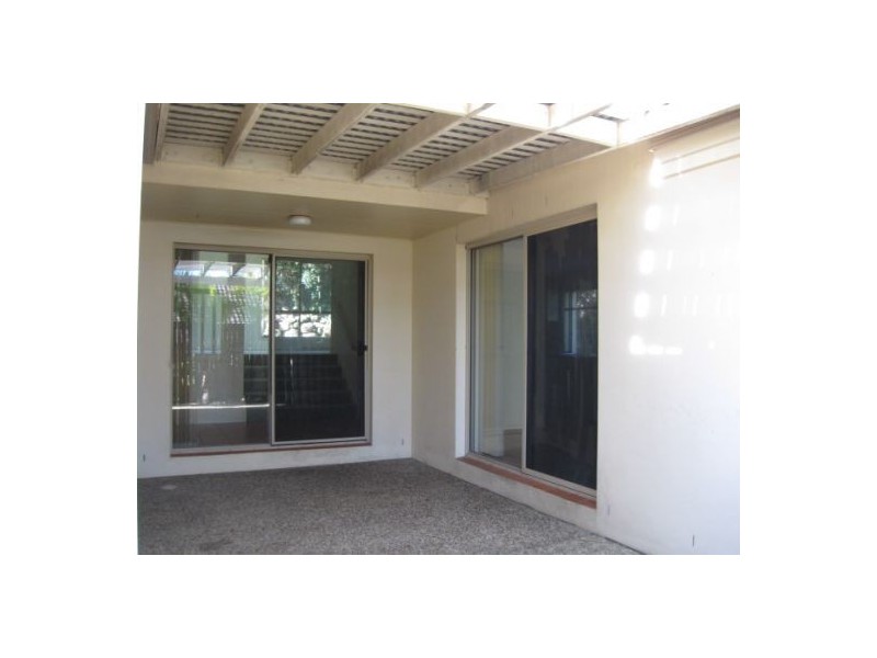 Mount Ommaney QLD 4074