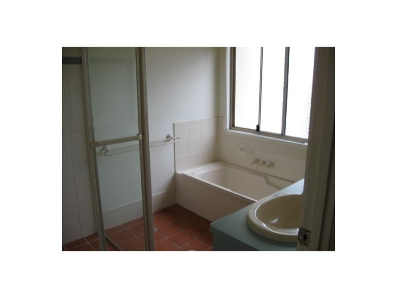 Mount Ommaney QLD 4074