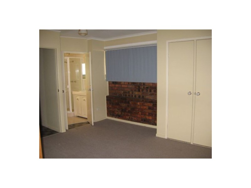 56 Prosser Street, Riverhills QLD 4074