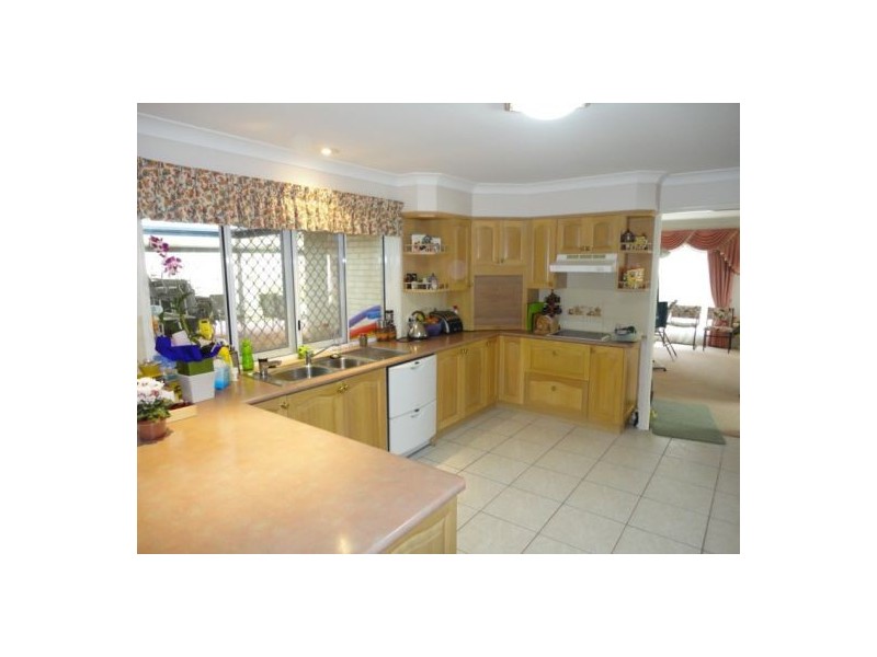 Sinnamon Park QLD 4073