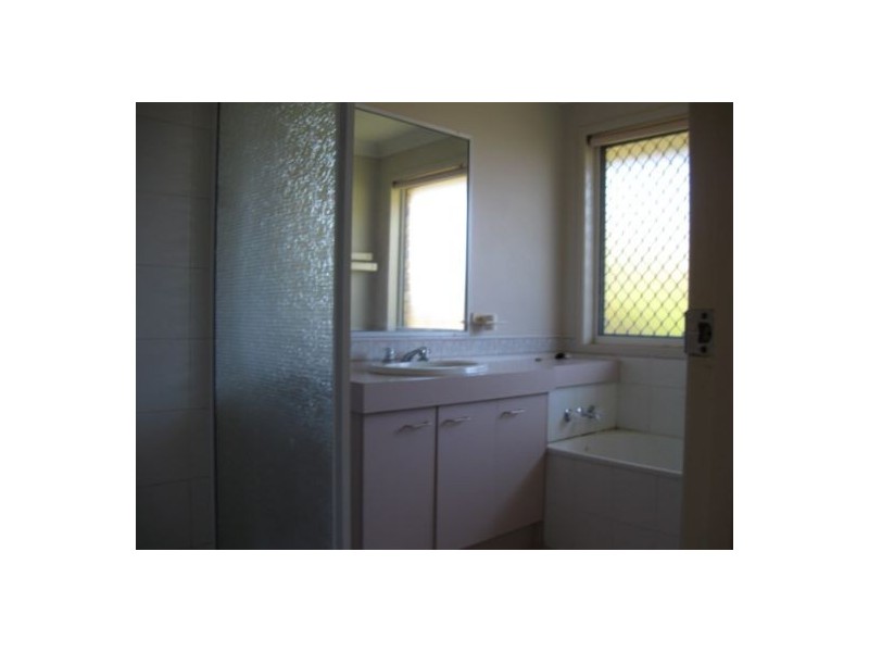 7 Kauri Place, Seventeen Mile Rocks QLD 4073