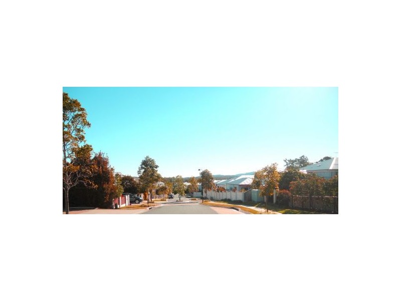 Mount Ommaney QLD 4074