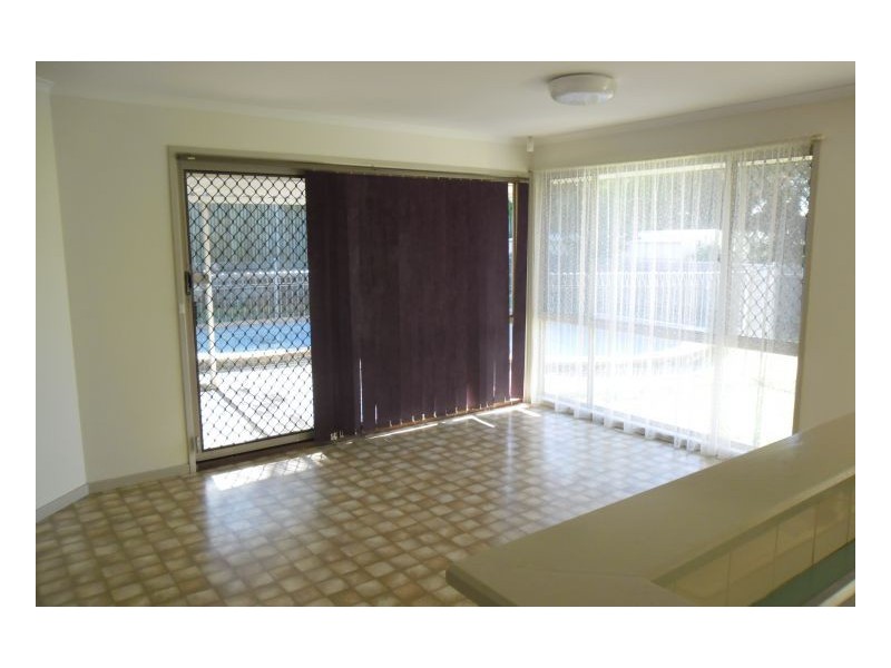 Sinnamon Park QLD 4073