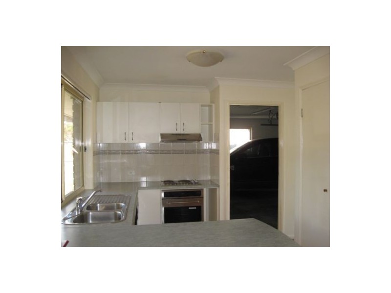 13 Mannix Place, Forest Lake QLD 4078