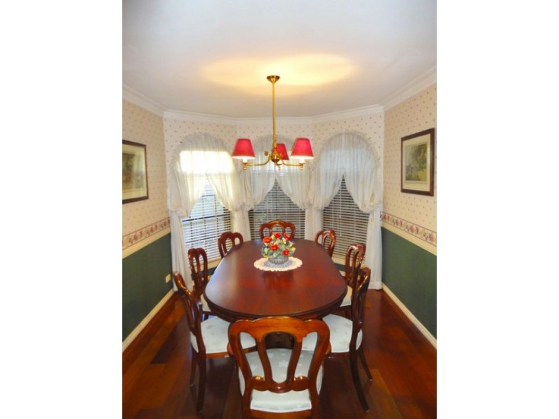 19 Alexandrina Cct, Forest Lake QLD 4078