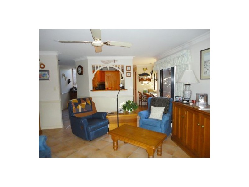 19 Alexandrina Cct, Forest Lake QLD 4078