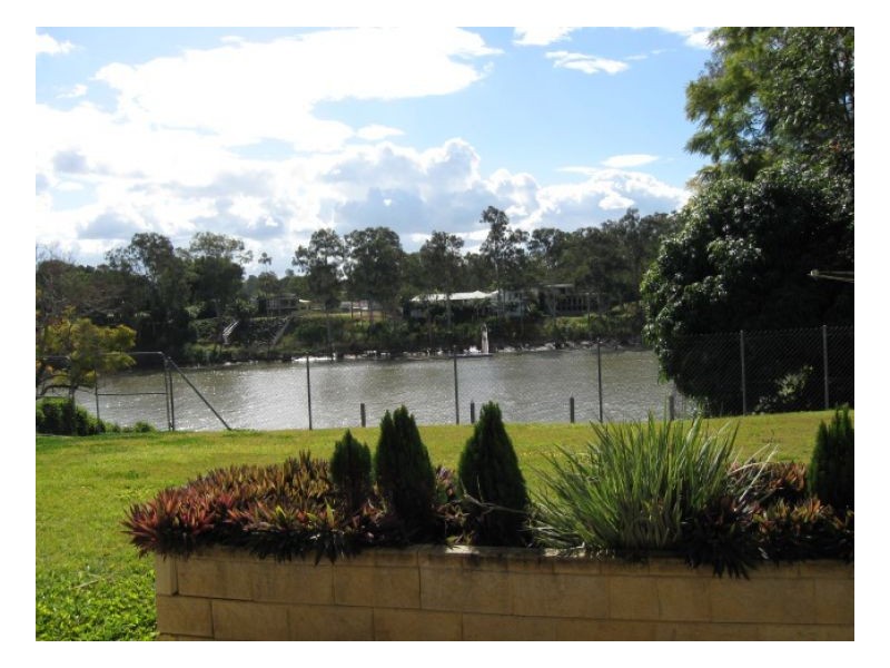 63 Mount Ommaney Drive, Jindalee QLD 4074