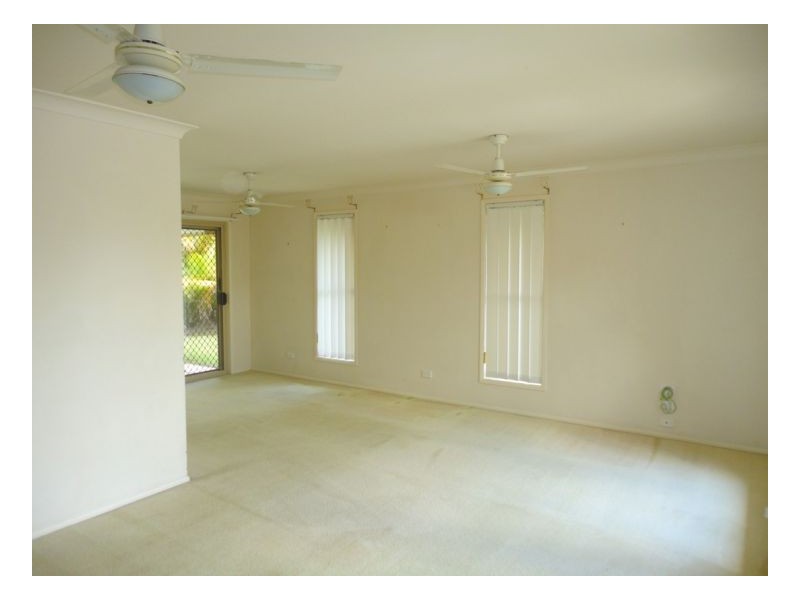 Seventeen Mile Rocks QLD 4073