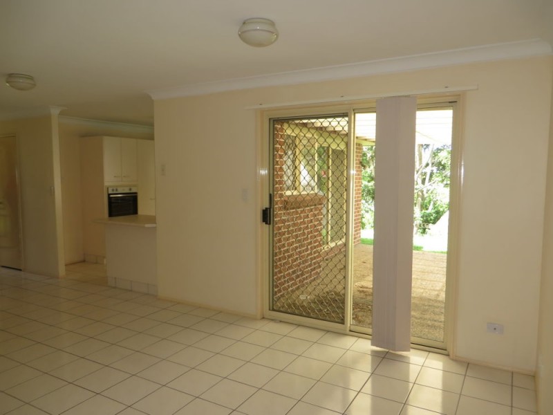 4 Althea Close, Sinnamon Park QLD 4073