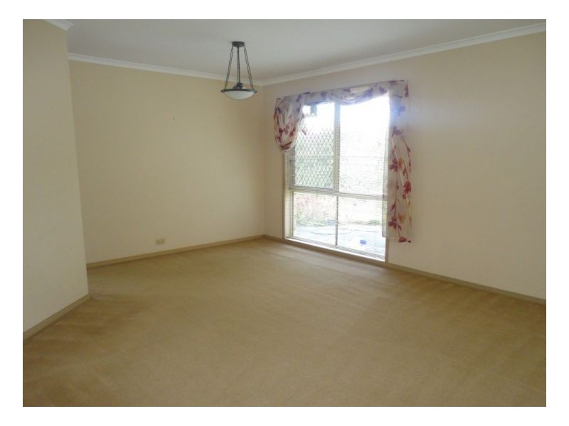 Sinnamon Park QLD 4073