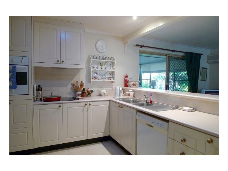 Sinnamon Park QLD 4073