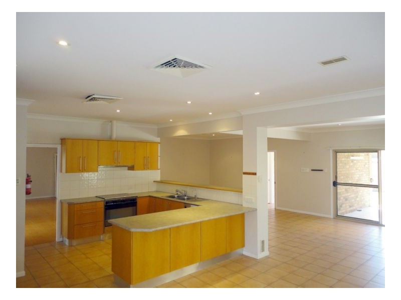 Sinnamon Park QLD 4073