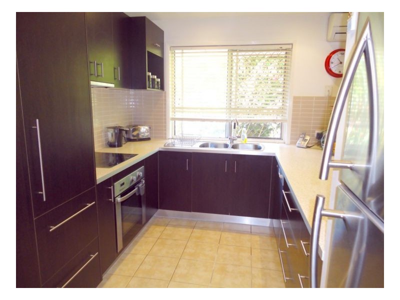 Seventeen Mile Rocks QLD 4073