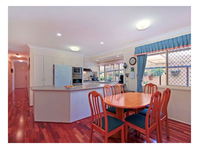 Sinnamon Park QLD 4073
