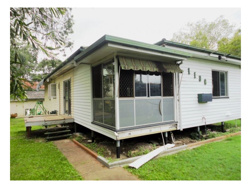 Oxley QLD 4075