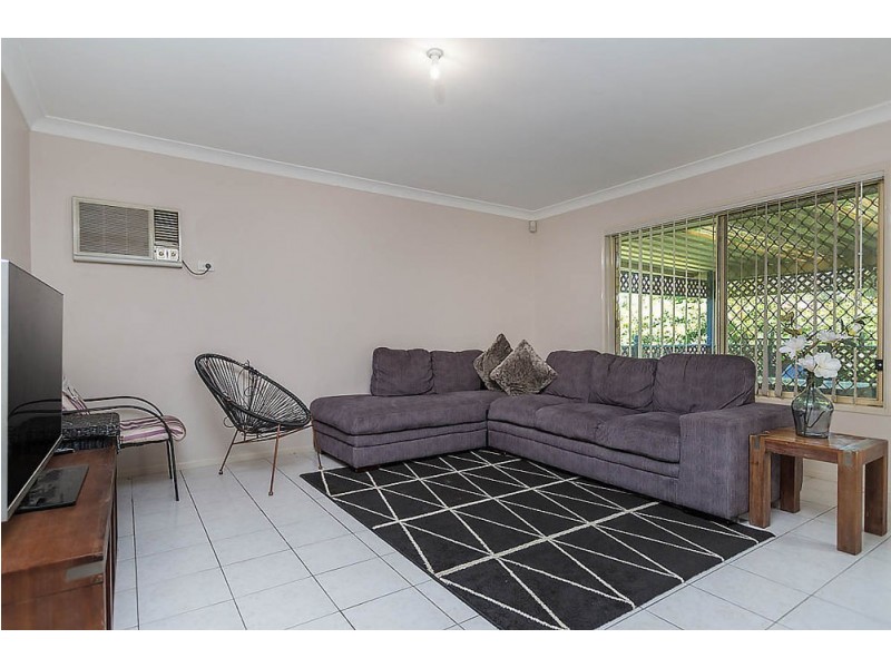 17 SETTLERS CIRCUIT, Forest Lake QLD 4078