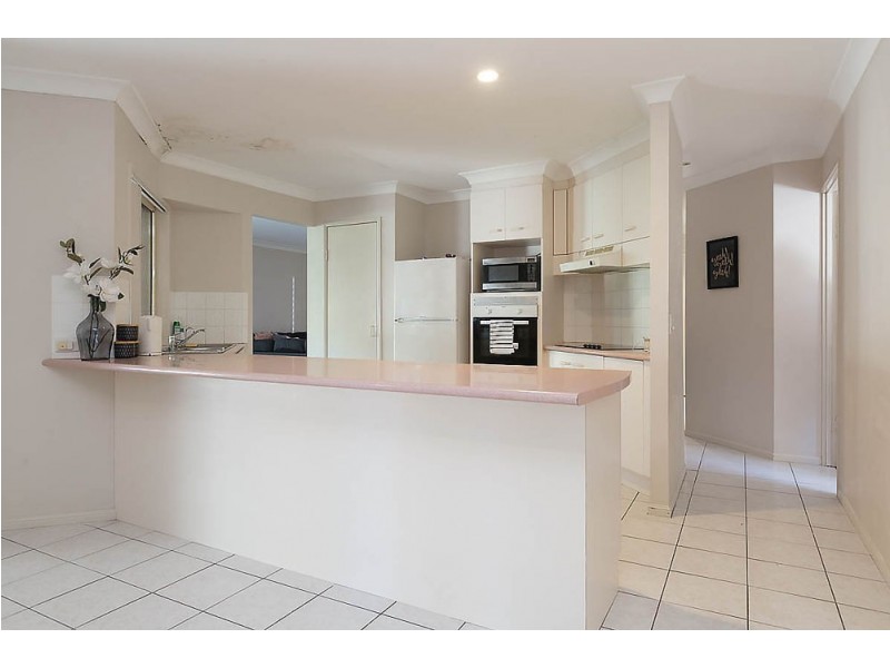 17 SETTLERS CIRCUIT, Forest Lake QLD 4078