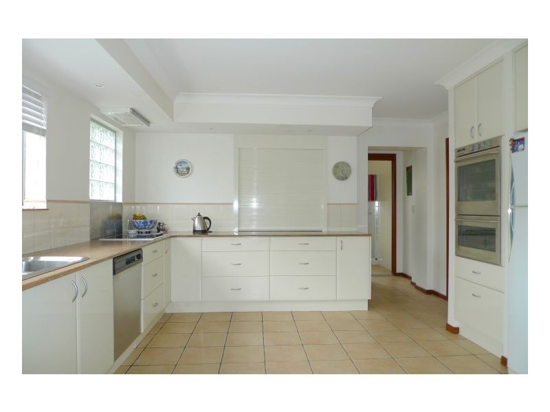 Jindalee QLD 4074