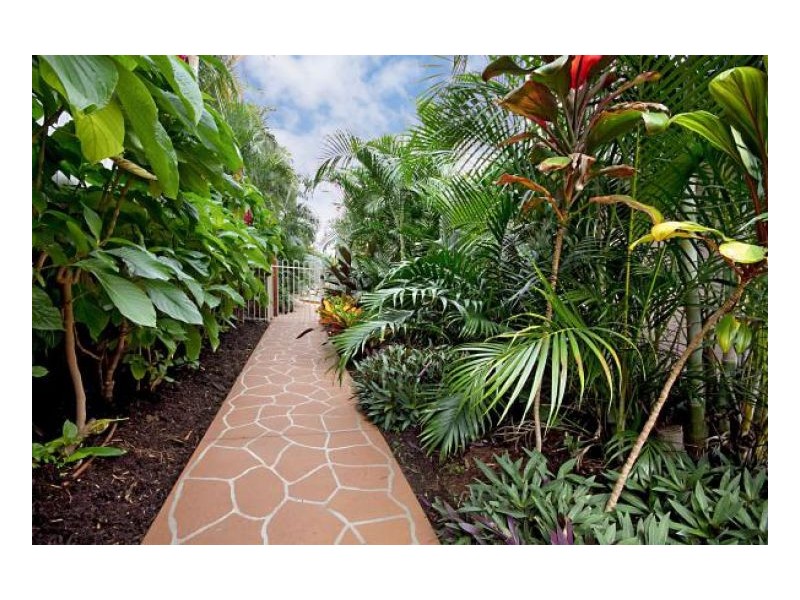 Sinnamon Park QLD 4073