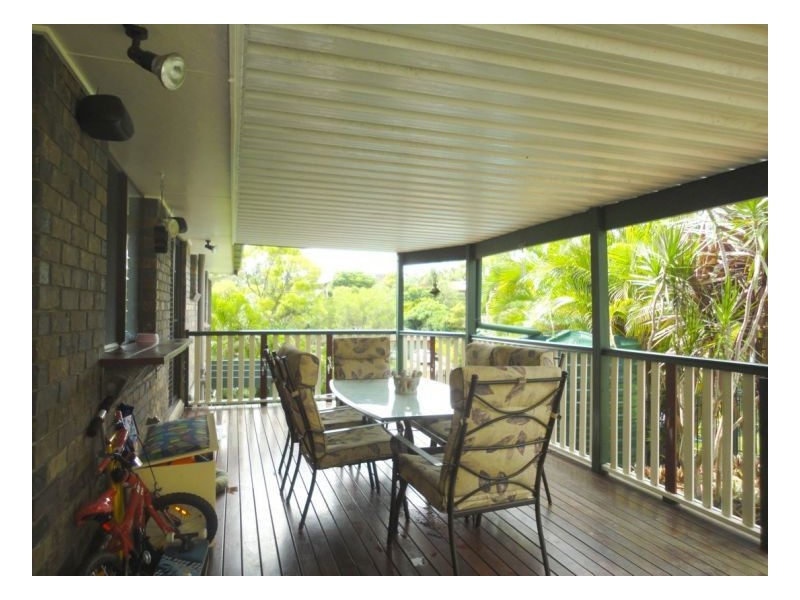 Jindalee QLD 4074