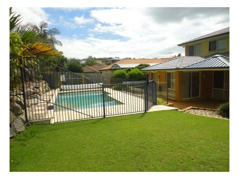 Sinnamon Park QLD 4073