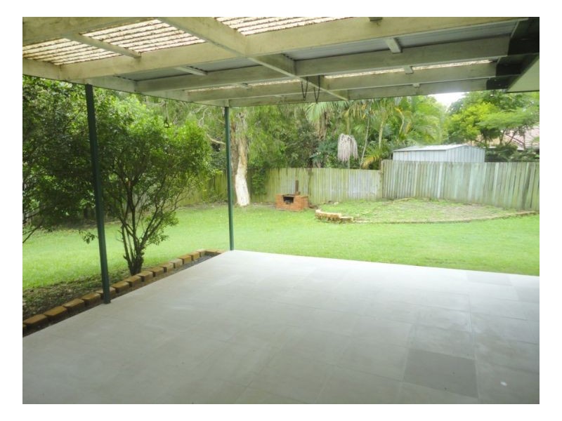 Seventeen Mile Rocks QLD 4073