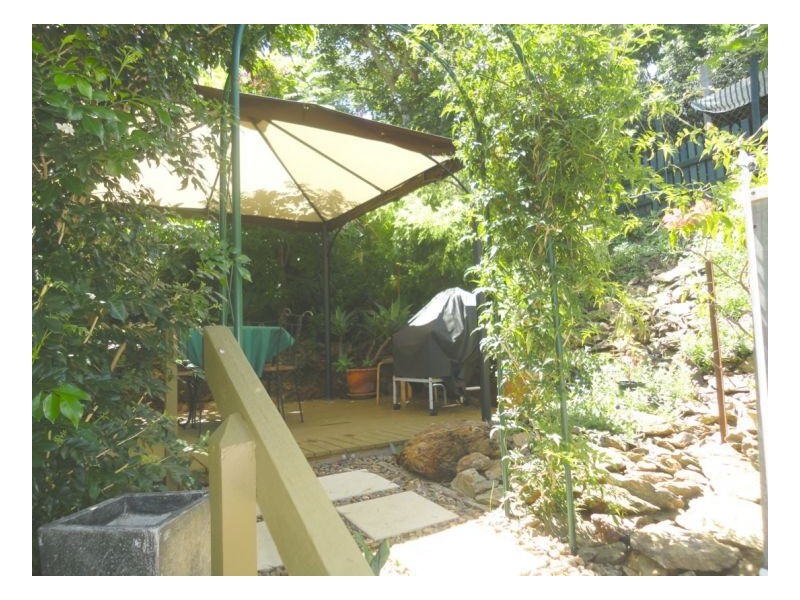 Jindalee QLD 4074