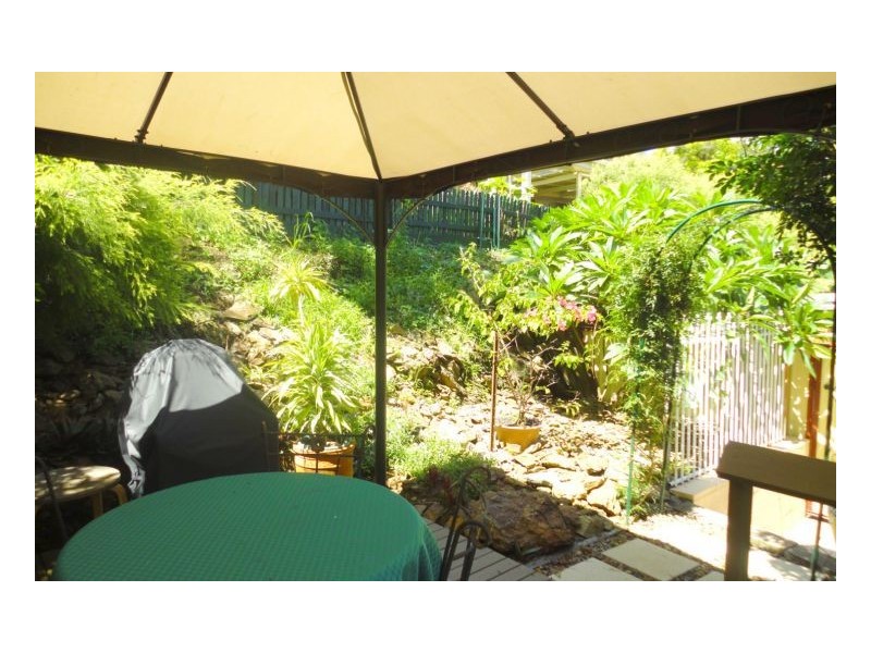 Jindalee QLD 4074