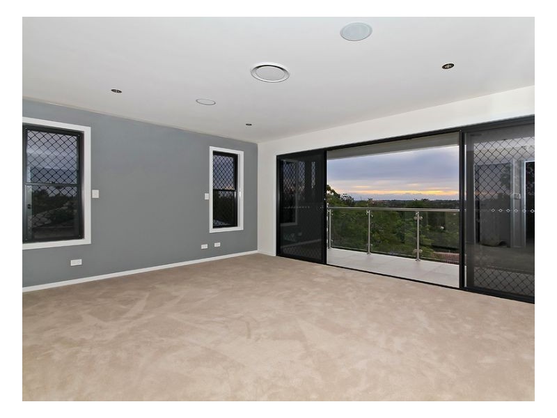 Jamboree Heights QLD 4074