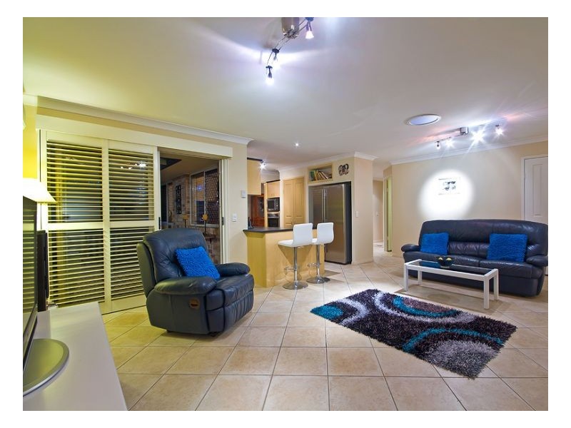 Sinnamon Park QLD 4073