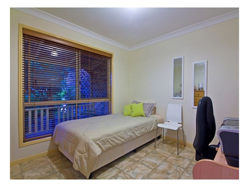 Sinnamon Park QLD 4073