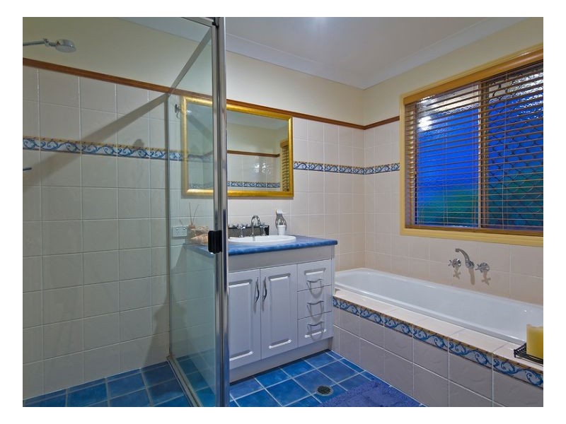 Sinnamon Park QLD 4073