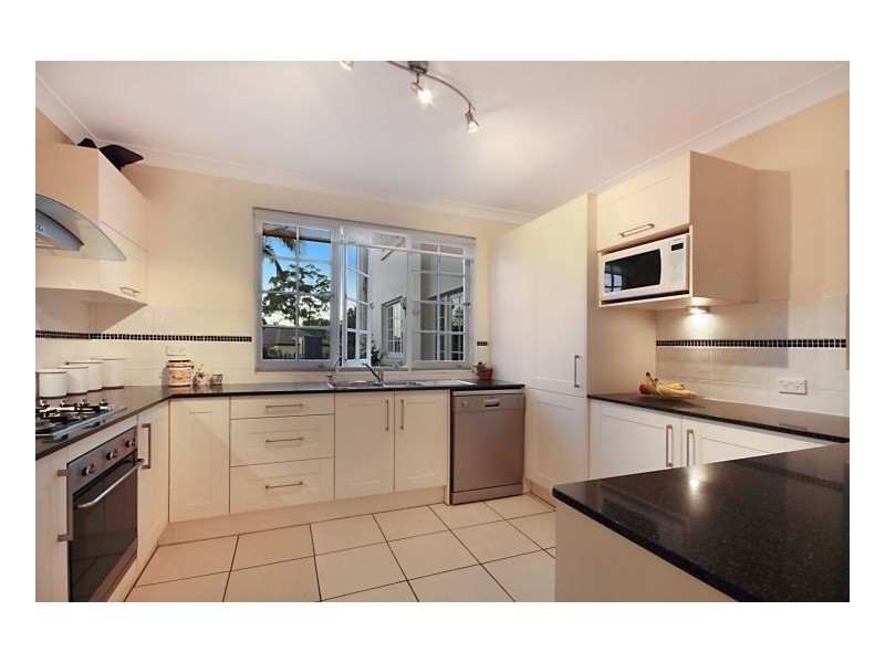 Mount Ommaney QLD 4074