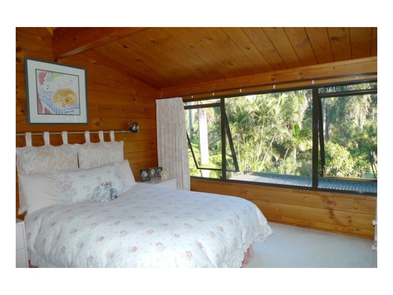 Mount Ommaney QLD 4074