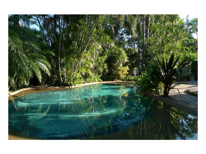 Mount Ommaney QLD 4074