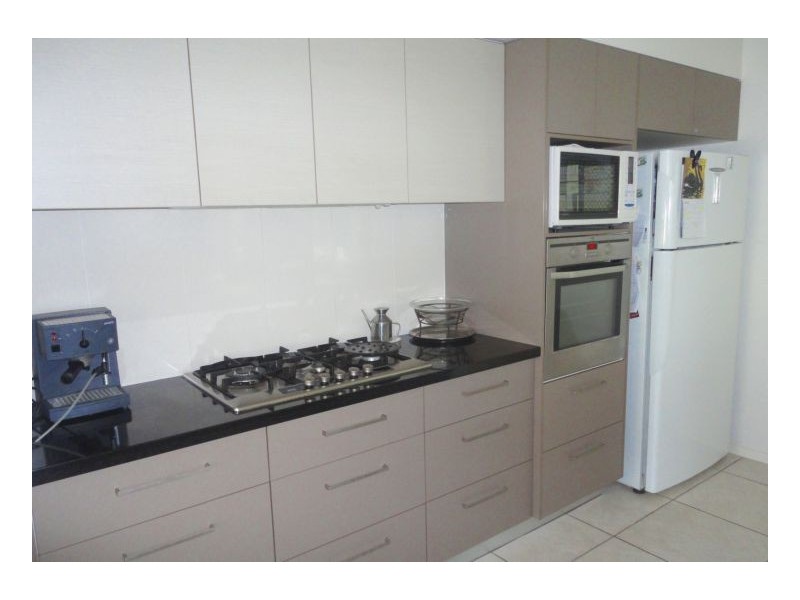 127 Edenbrooke Dv, Seventeen Mile Rocks QLD 4073