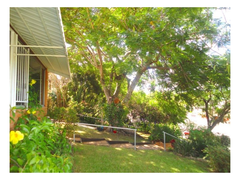 Jindalee QLD 4074