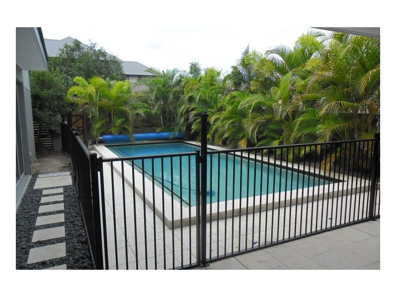 Sinnamon Park QLD 4073