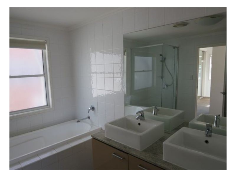 Jindalee QLD 4074