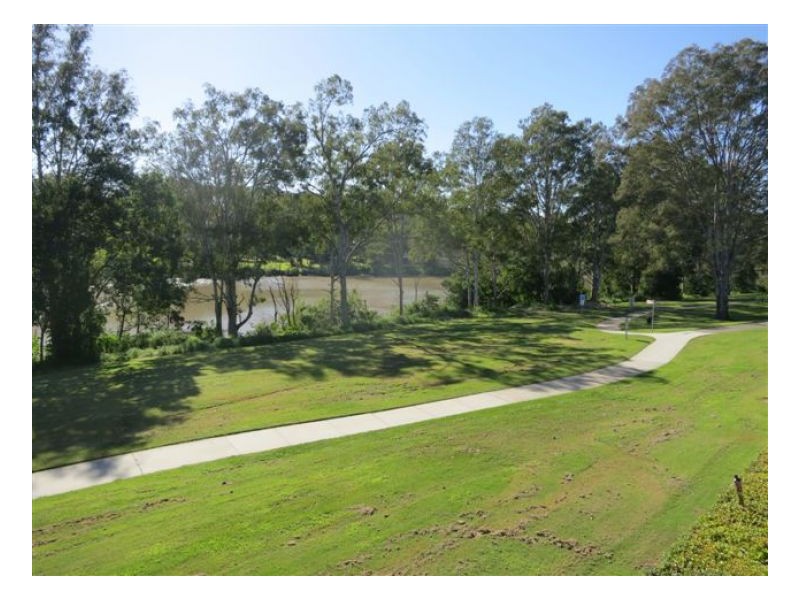 Jindalee QLD 4074