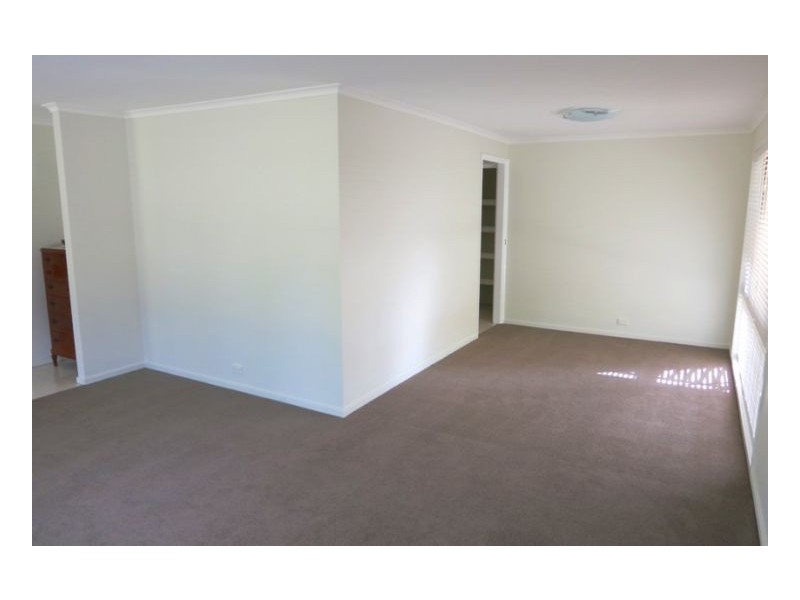 Sinnamon Park QLD 4073