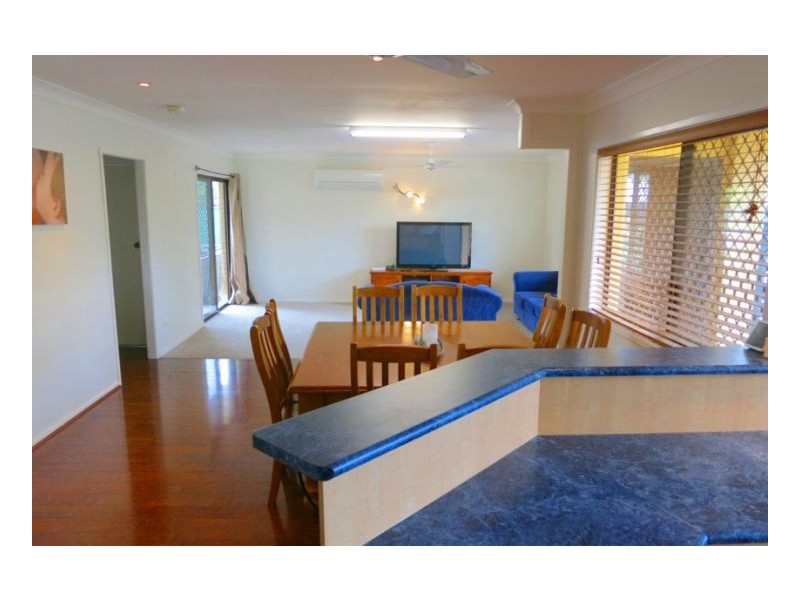 6 Patrol St, Jamboree Heights QLD 4074