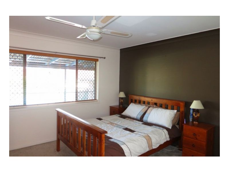 6 Patrol St, Jamboree Heights QLD 4074