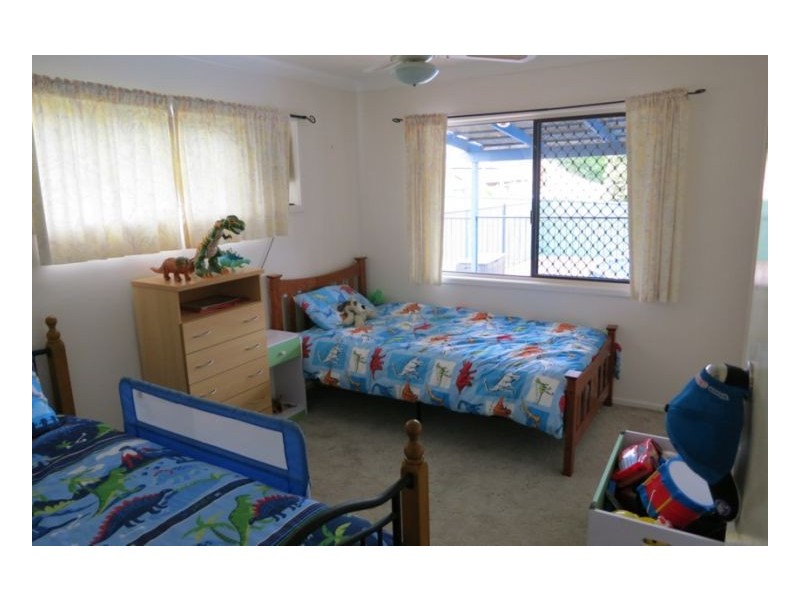 6 Patrol St, Jamboree Heights QLD 4074